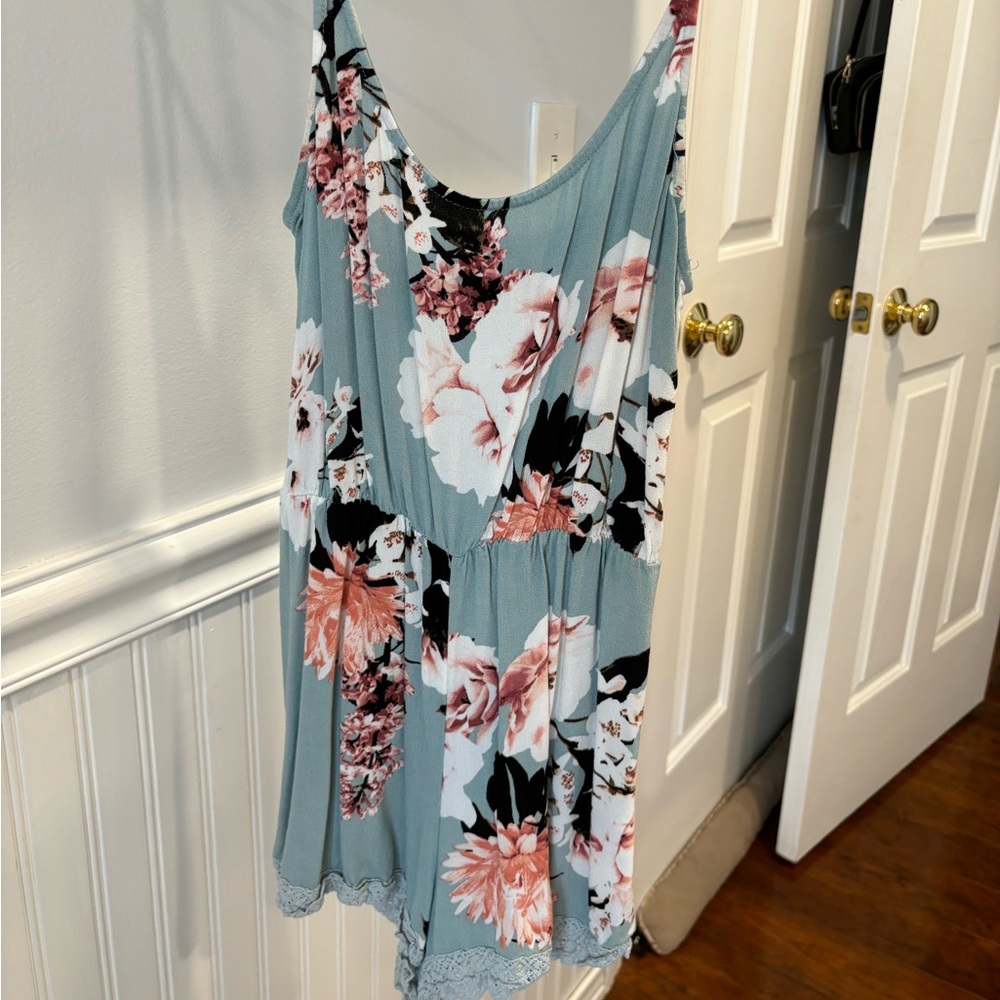 Kendall and kylie floral romper
